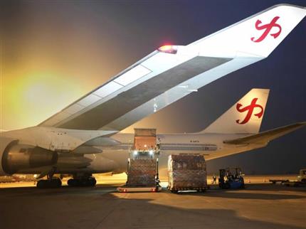 61.1萬(wàn)噸！鄭州機(jī)場(chǎng)貨運(yùn)量已超去年 “雙貨航”支撐鄭州樞紐貨運(yùn)再突破